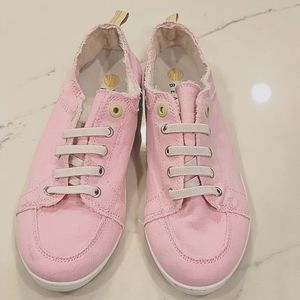 Vionic Pismo Women's Spportive Sneakers Sz 9